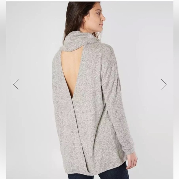 Daytrip Cowl Neck Fleece Top size Large NWT - Picture 2 of 9